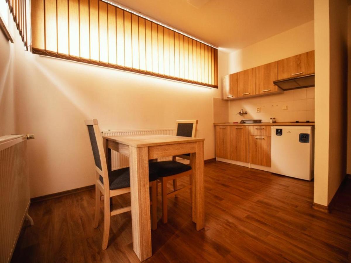 Aparthotel Pyramida Broumov Extérieur photo