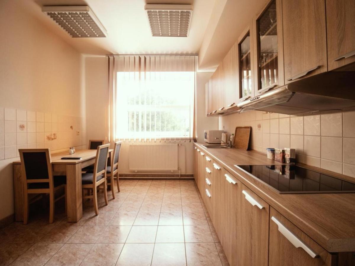 Aparthotel Pyramida Broumov Extérieur photo
